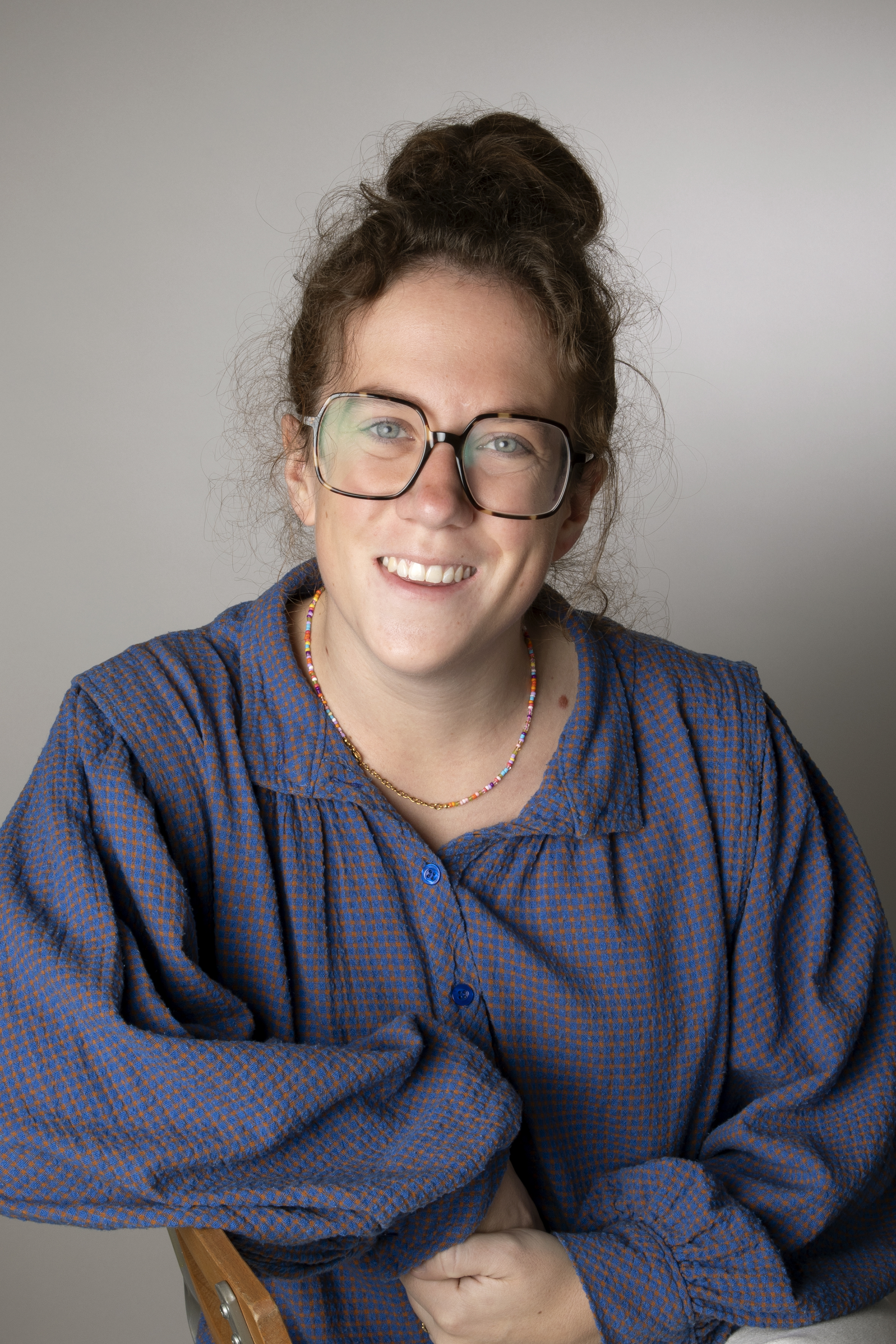 Justine Van den Broeck, vlinders/olifanten Image